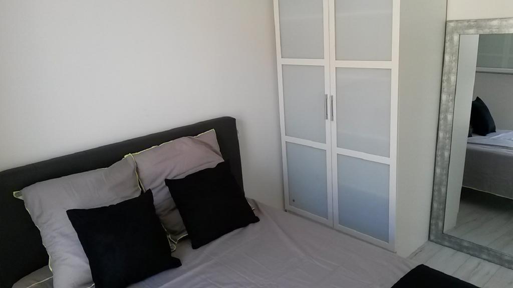 アンティーブSafranier Townhouseアパートメント 部屋 写真